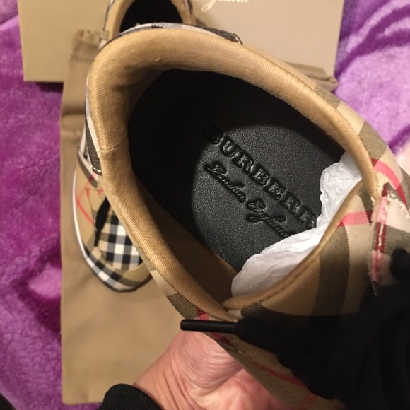 🆕AUTHENTIC BURBERRY SIZE 9 Vintage check SNEAKER - Picture 5 of 10